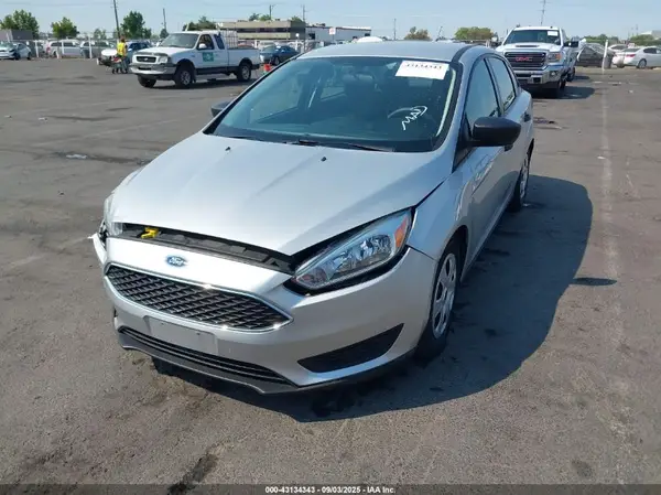 1FADP3E29GL384268 2016 FORD FOCUS - Image 2