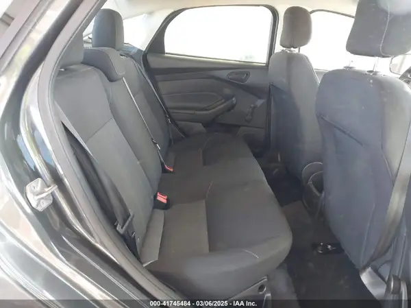 1FADP3E29HL204840 2017 FORD FOCUS - Image 8