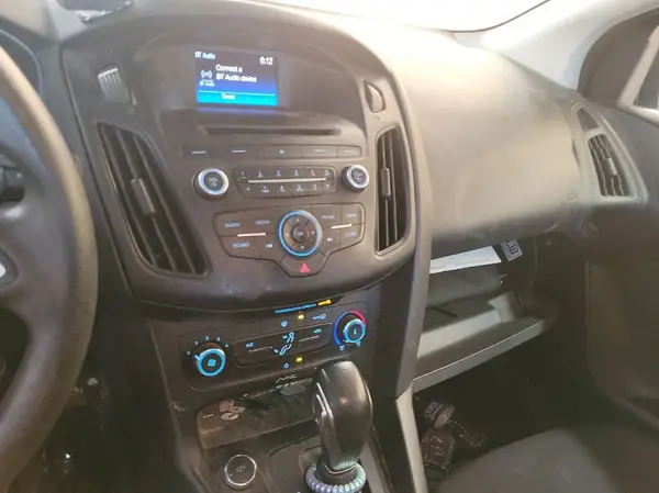 1FADP3E29HL211822 2017 FORD FOCUS - Image 2