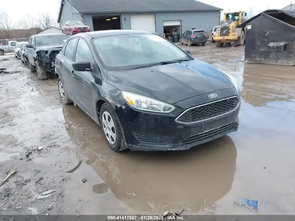 1FADP3E29HL253326 2017 FORD FOCUS - Image 1