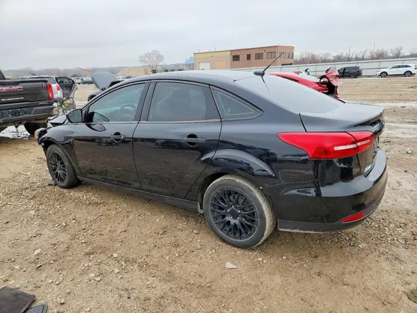 1FADP3E29HL263337 2017 FORD FOCUS - Image 2