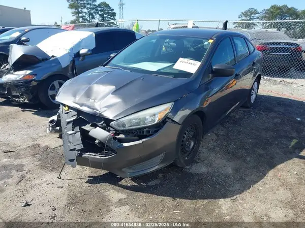 1FADP3E29HL269607 2017 FORD FOCUS - Image 2