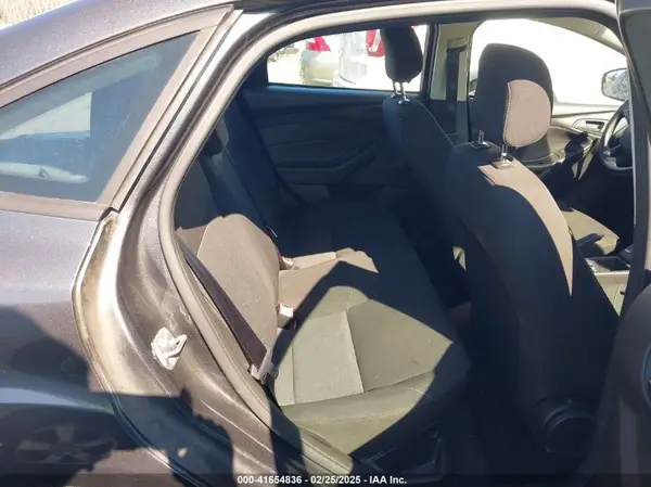 1FADP3E29HL269607 2017 FORD FOCUS - Image 8