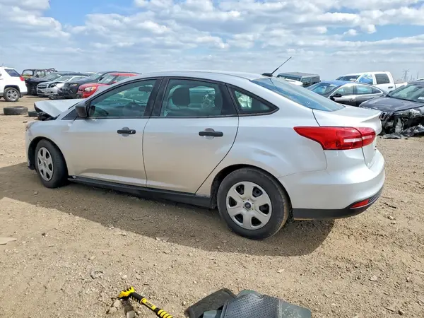 1FADP3E29HL270076 2017 FORD FOCUS - Image 2