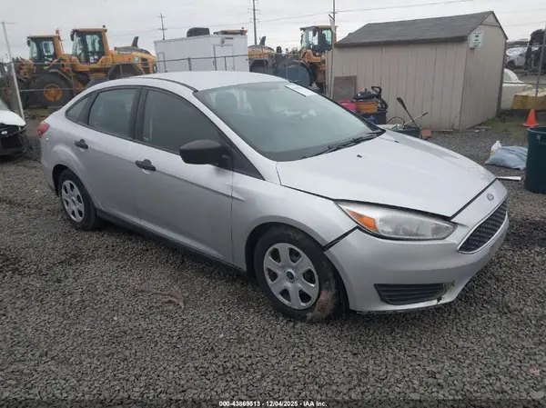 1FADP3E29HL277528 2017 FORD FOCUS - Image 1