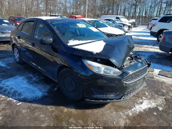 1FADP3E29HL305540 2017 FORD FOCUS - Image 1