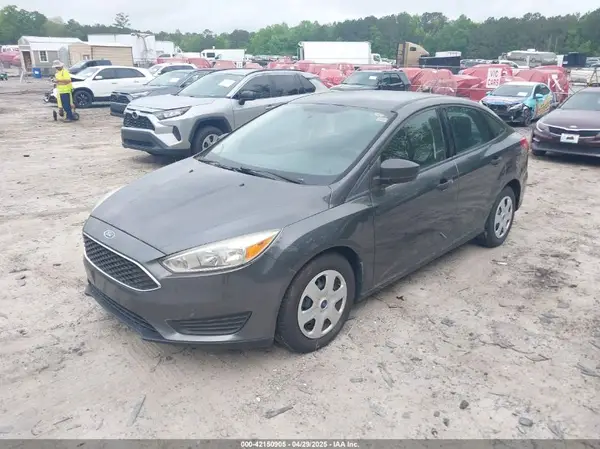 1FADP3E29HL317493 2017 FORD FOCUS - Image 2