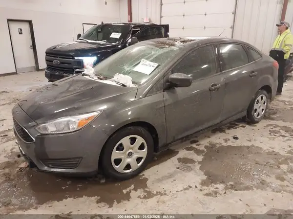 1FADP3E29HL323617 2017 FORD FOCUS - Image 2