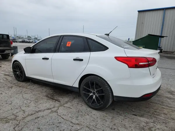 1FADP3E29JL201541 2018 FORD FOCUS - Image 2