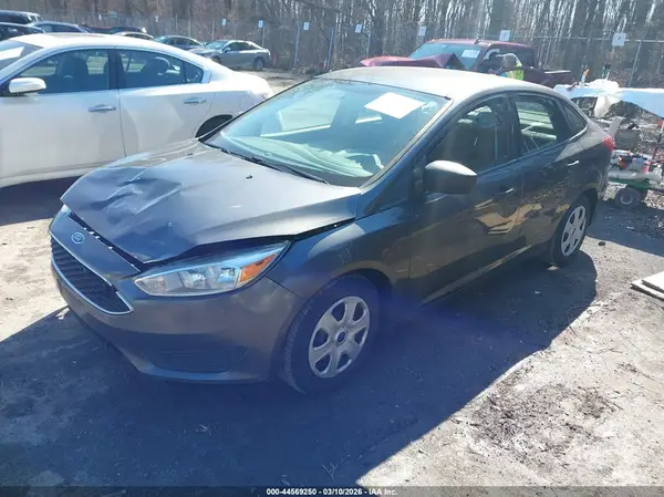 1FADP3E29JL203144 2018 FORD FOCUS - Image 2