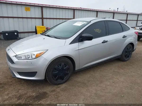 1FADP3E29JL217819 2018 FORD FOCUS - Image 2