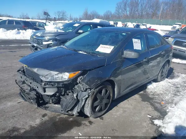1FADP3E29JL233938 2018 FORD FOCUS - Image 2