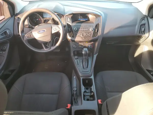 1FADP3E29JL256040 2018 FORD FOCUS - Image 8