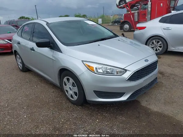 1FADP3E29JL277518 2018 FORD FOCUS - Image 1