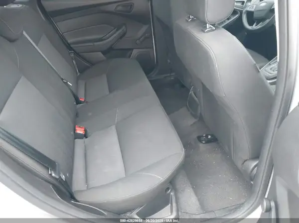 1FADP3E29JL277518 2018 FORD FOCUS - Image 8