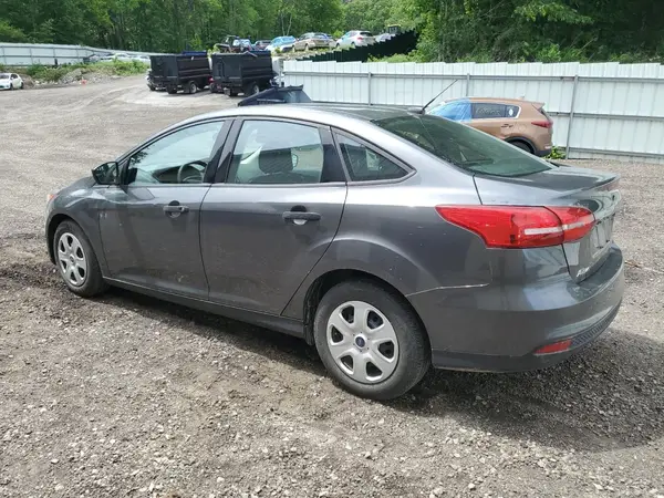 1FADP3E29JL298062 2018 FORD FOCUS - Image 2