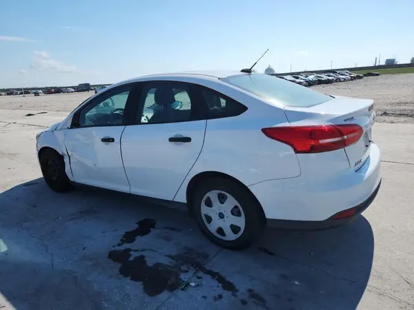 1FADP3E29JL299423 2018 FORD FOCUS - Image 2
