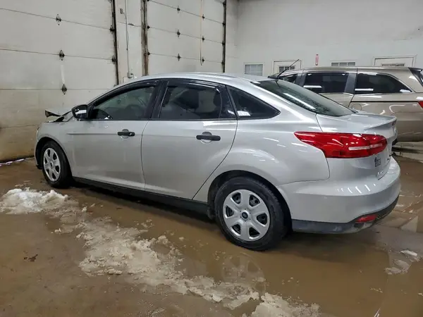 1FADP3E29JL302613 2018 FORD FOCUS - Image 2