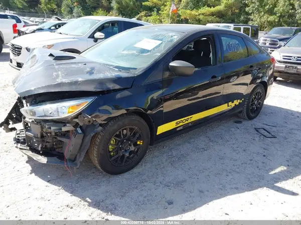 1FADP3E29JL309190 2018 FORD FOCUS - Image 2