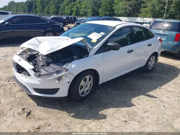 1FADP3E2XGL207213 2016 FORD FOCUS - Image 2
