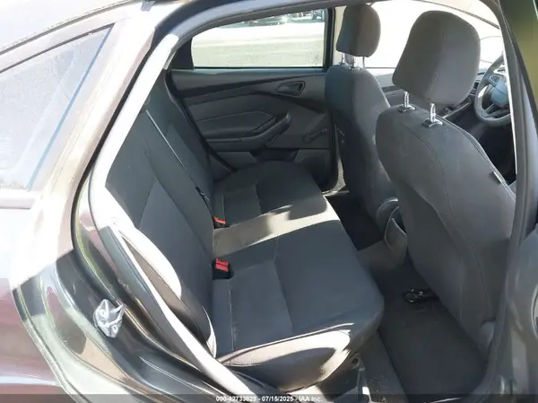 1FADP3E2XGL208717 2016 FORD FOCUS - Image 8
