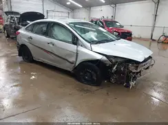 1FADP3E2XGL211519 2016 FORD FOCUS