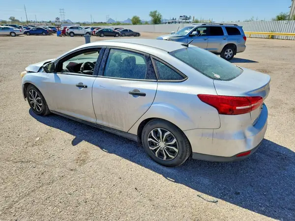 1FADP3E2XGL221399 2016 FORD FOCUS - Image 2