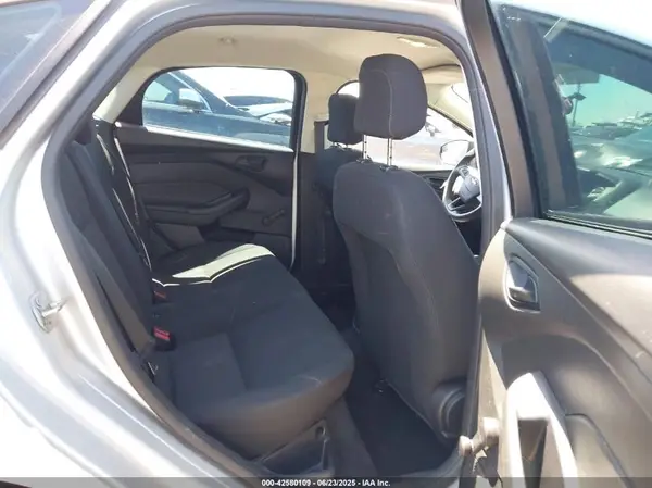 1FADP3E2XGL221449 2016 FORD FOCUS - Image 8