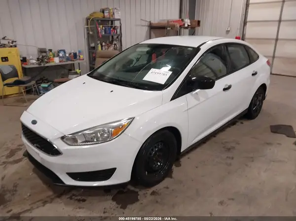 1FADP3E2XGL264575 2016 FORD FOCUS - Image 2