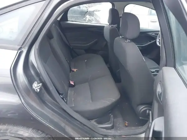 1FADP3E2XGL274815 2016 FORD FOCUS - Image 8