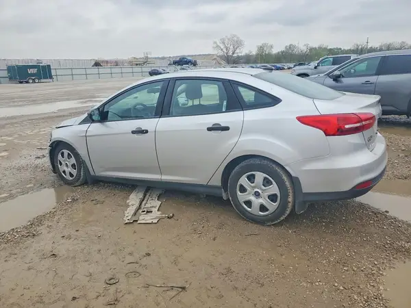 1FADP3E2XGL305092 2016 FORD FOCUS - Image 2