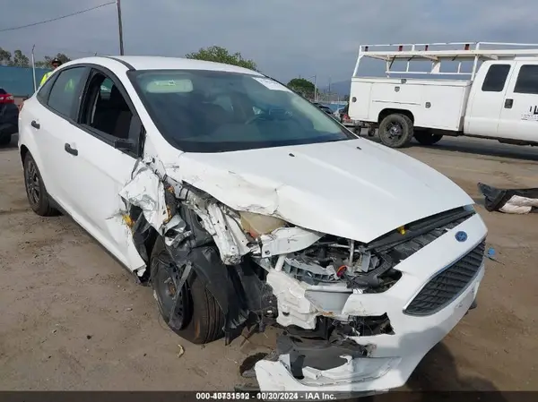 1FADP3E2XGL362246 2016 FORD FOCUS - Image 1
