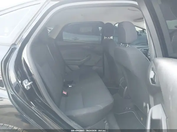 1FADP3E2XGL383341 2016 FORD FOCUS - Image 8