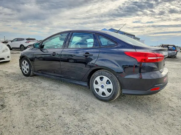 1FADP3E2XGL388104 2016 FORD FOCUS - Image 2