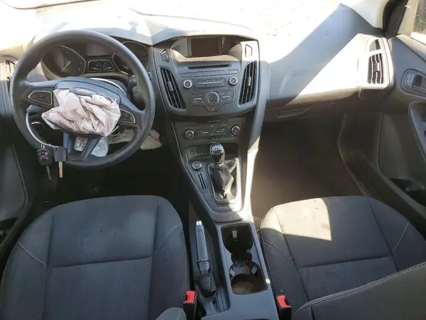 1FADP3E2XHL200893 2017 FORD FOCUS - Image 8
