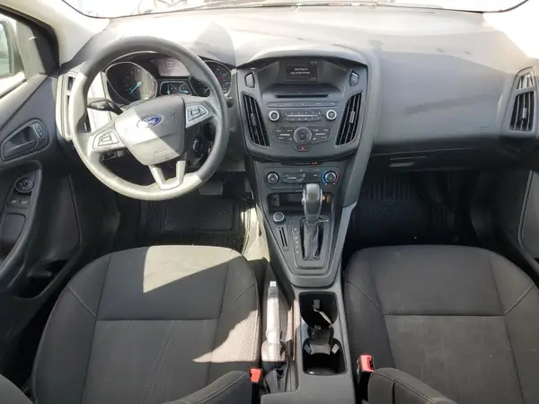 1FADP3E2XHL200988 2017 FORD FOCUS - Image 8