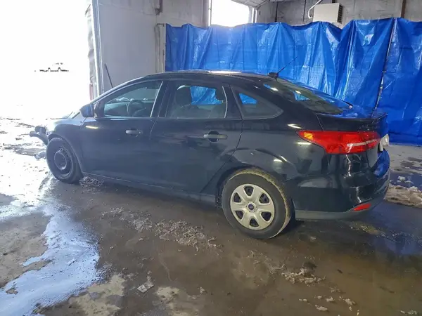 1FADP3E2XHL203700 2017 FORD FOCUS - Image 2