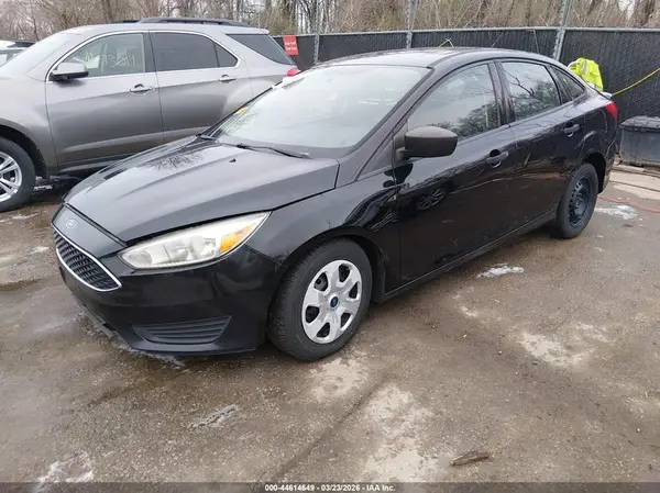 1FADP3E2XHL277036 2017 FORD FOCUS - Image 2