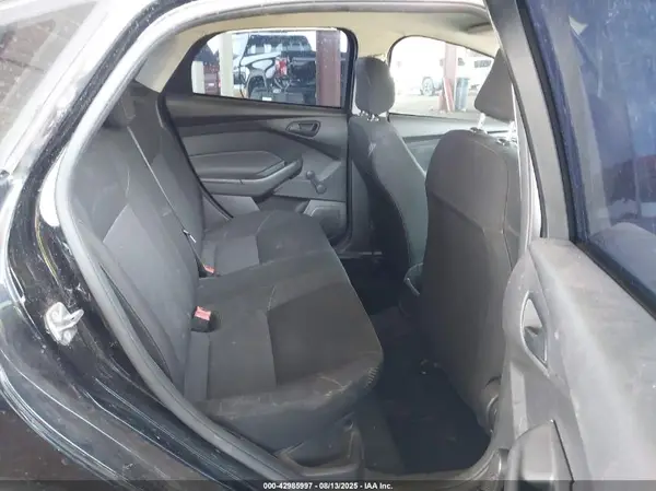 1FADP3E2XHL277473 2017 FORD FOCUS - Image 8