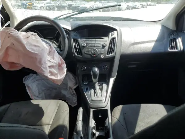 1FADP3E2XHL281085 2017 FORD FOCUS - Image 8