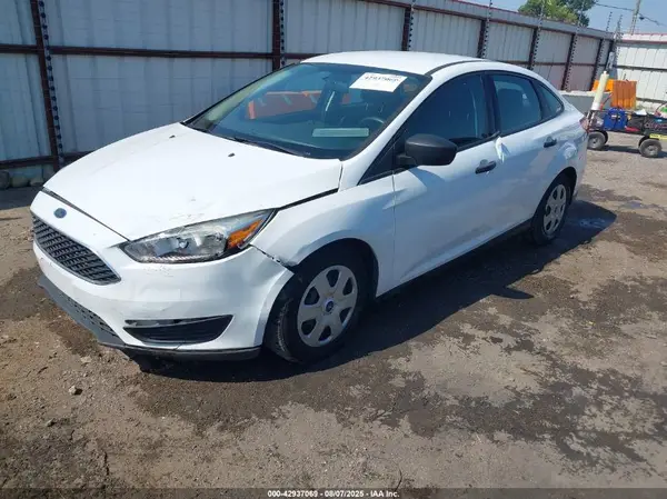 1FADP3E2XHL306261 2017 FORD FOCUS - Image 2