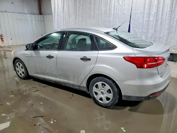 1FADP3E2XHL316689 2017 FORD FOCUS - Image 2