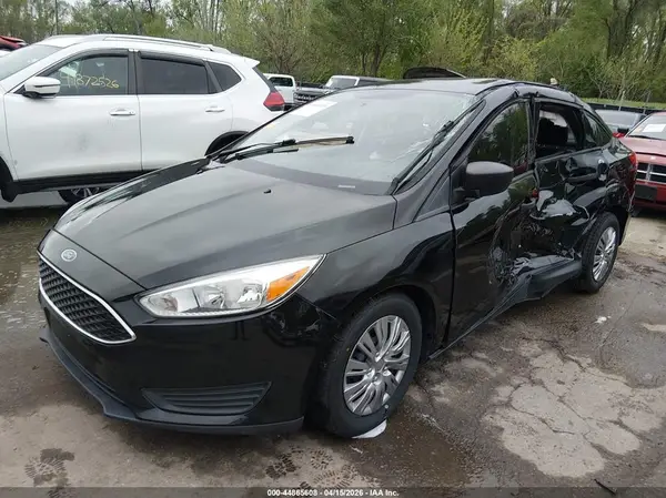 1FADP3E2XJL200771 2018 FORD FOCUS - Image 2