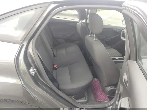 1FADP3E2XJL202164 2018 FORD FOCUS - Image 8