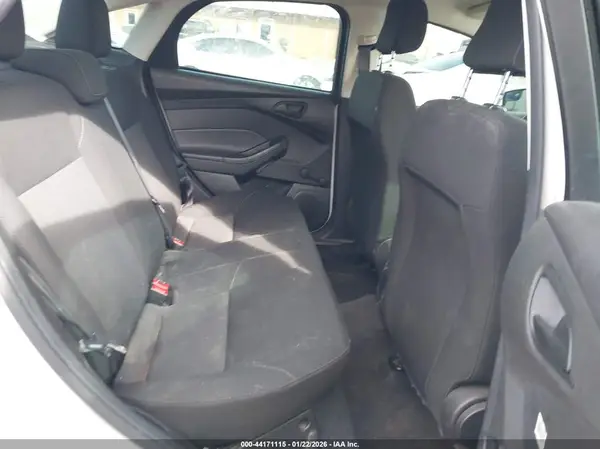 1FADP3E2XJL216548 2018 FORD FOCUS - Image 8