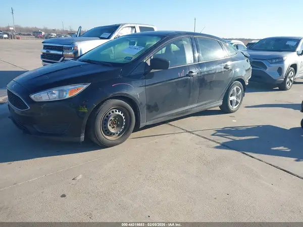 1FADP3E2XJL222740 2018 FORD FOCUS - Image 2