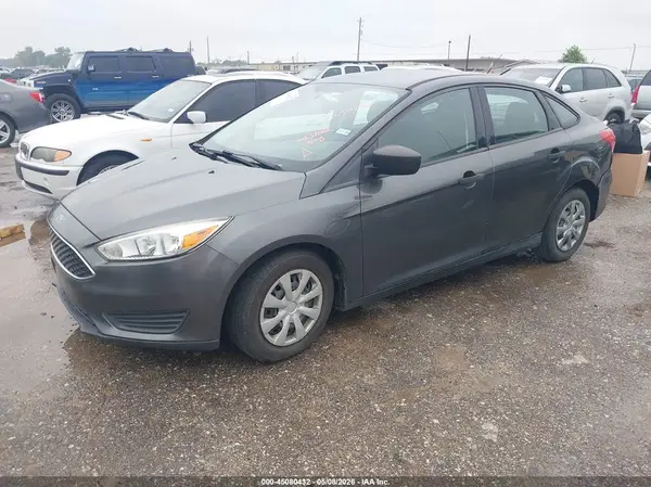 1FADP3E2XJL229283 2018 FORD FOCUS - Image 2