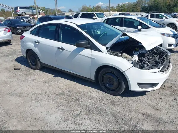 1FADP3E2XJL234368 2018 FORD FOCUS - Image 1