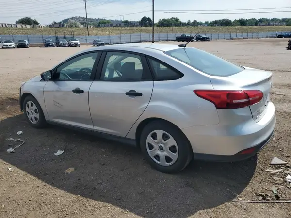 1FADP3E2XJL240803 2018 FORD FOCUS - Image 2