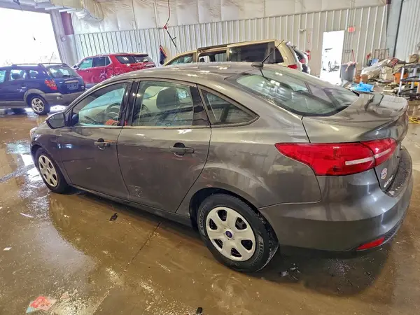 1FADP3E2XJL243460 2018 FORD FOCUS - Image 2